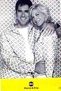 دانلود سریال Dharma & Greg89447-1987704348